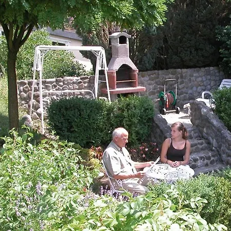 Schloesschen Im Weinberg * Meersburg