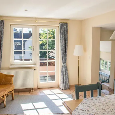 Schloesschen Im Weinberg * Meersburg