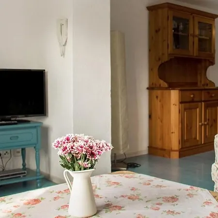 Daire Schloesschen Im Weinberg *