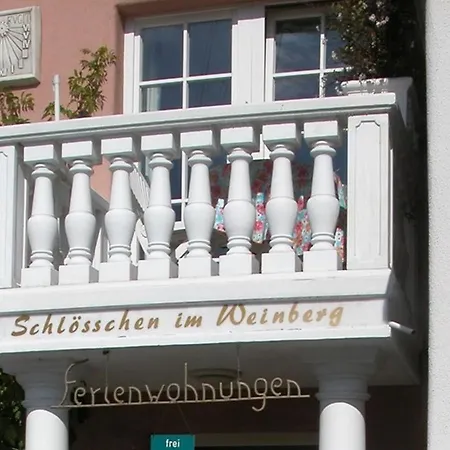 Schloesschen Im Weinberg